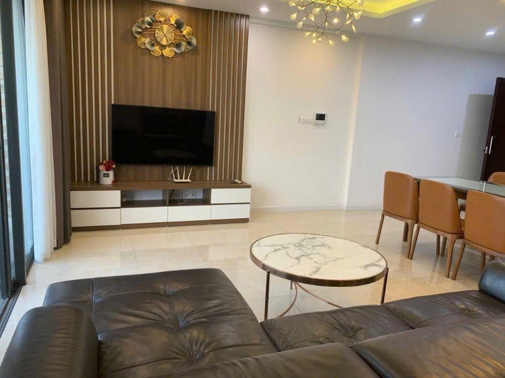111m2 nhìn trọn thành phố - 3PN tại C6 Vinhomes D'Capitale