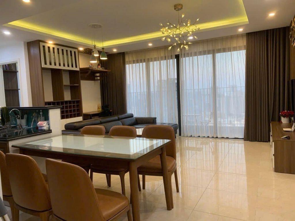 111m2 nhìn trọn thành phố - 3PN tại C6 Vinhomes D'Capitale