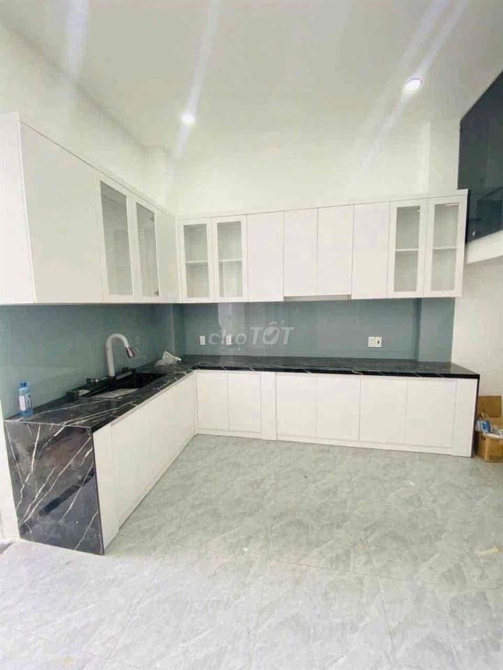 Cho thuê nhà mới khu Lê Văn Quới, 3 Lầu, 5PN