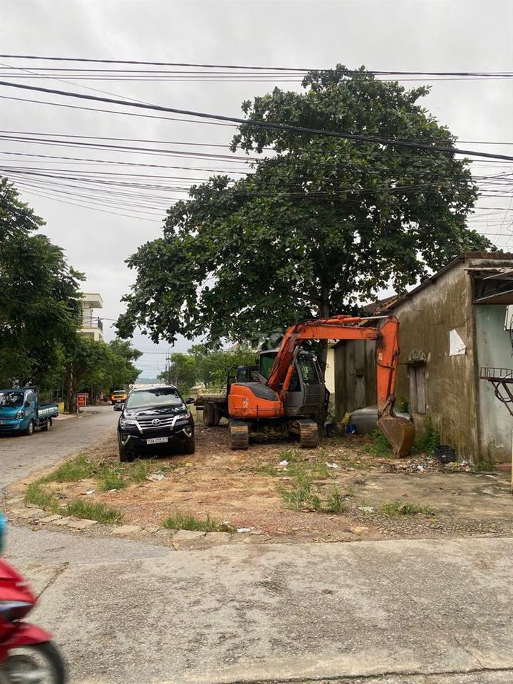 Chính chủ bán gấp lô đất 2MT đường liên xã  tại thôn Quy Hậu, Lệ Thủy