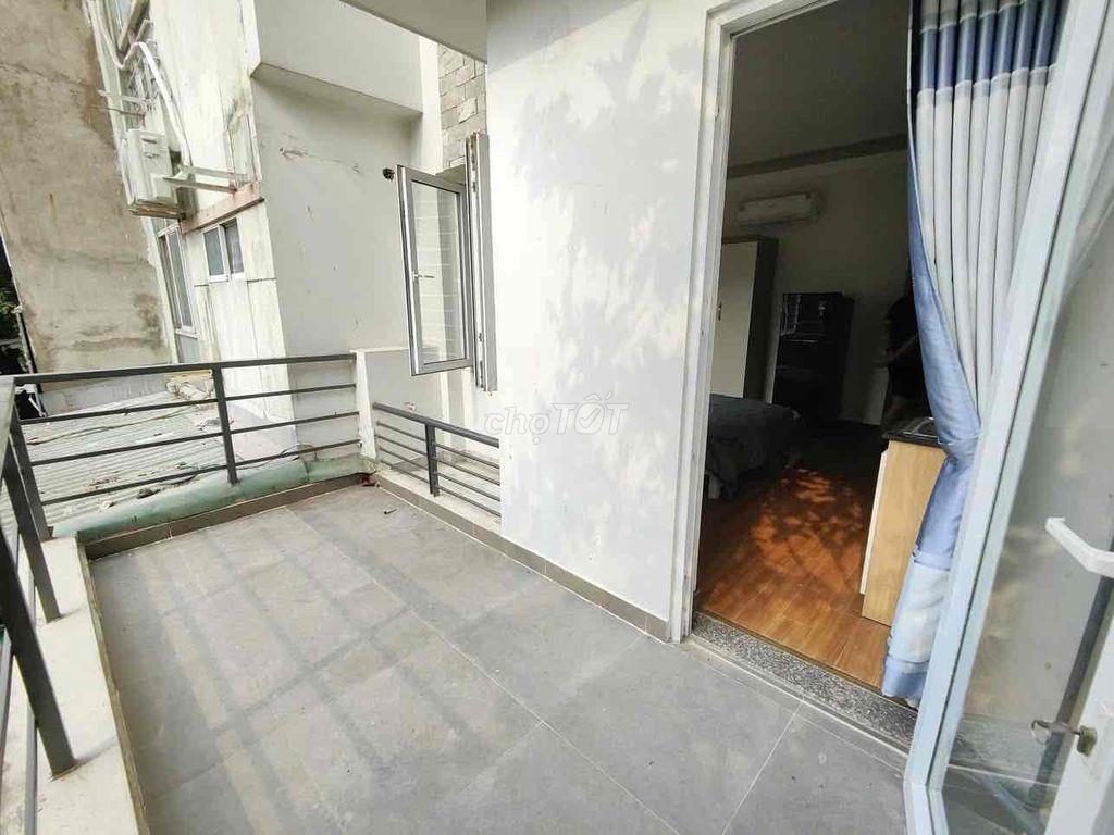 Khai Trương Nhà Mới Căn Hộ Studio Ban Công Cửa Sổ Trời Nguyễn Văn Khối