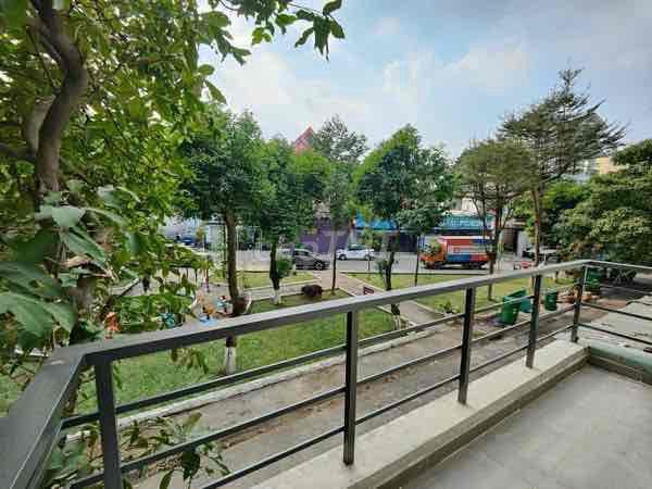 Khai Trương Nhà Mới Căn Hộ Studio Ban Công Cửa Sổ Trời Nguyễn Văn Khối