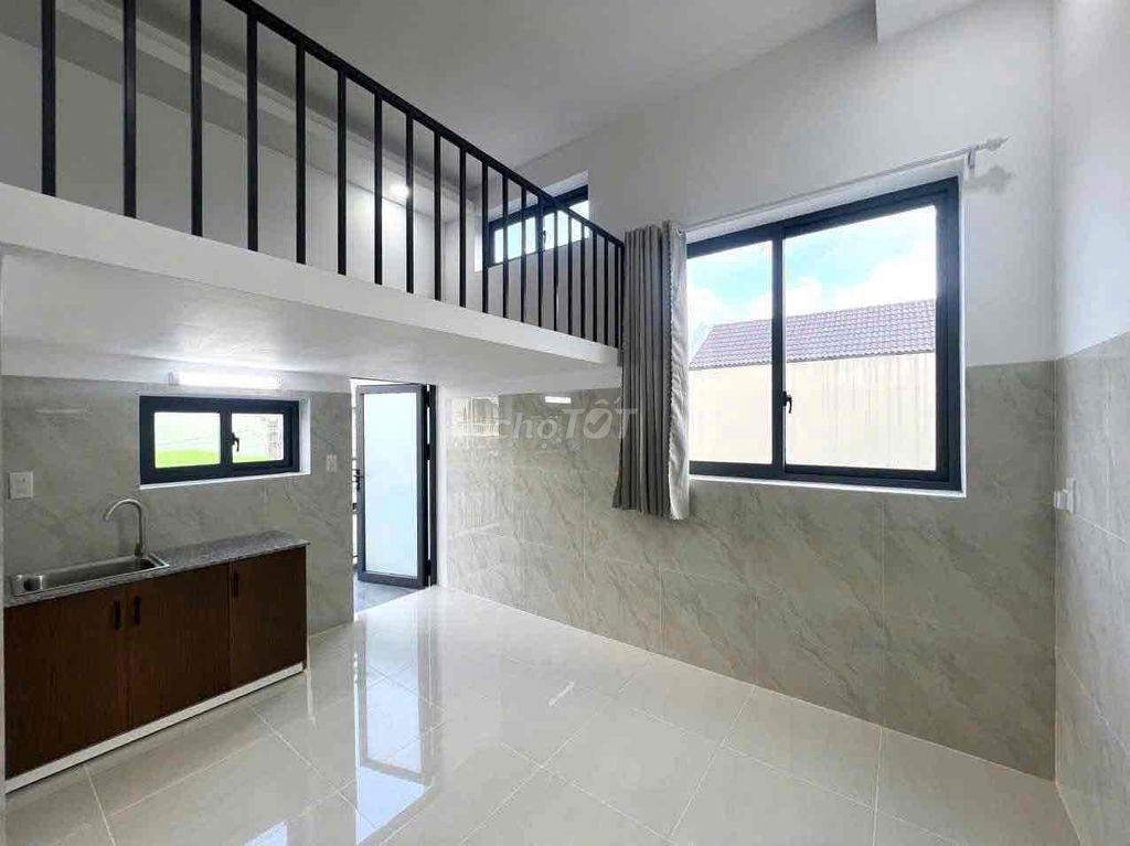 cho thuê căn duplex ban công gầ Emart Phan Văn Trị