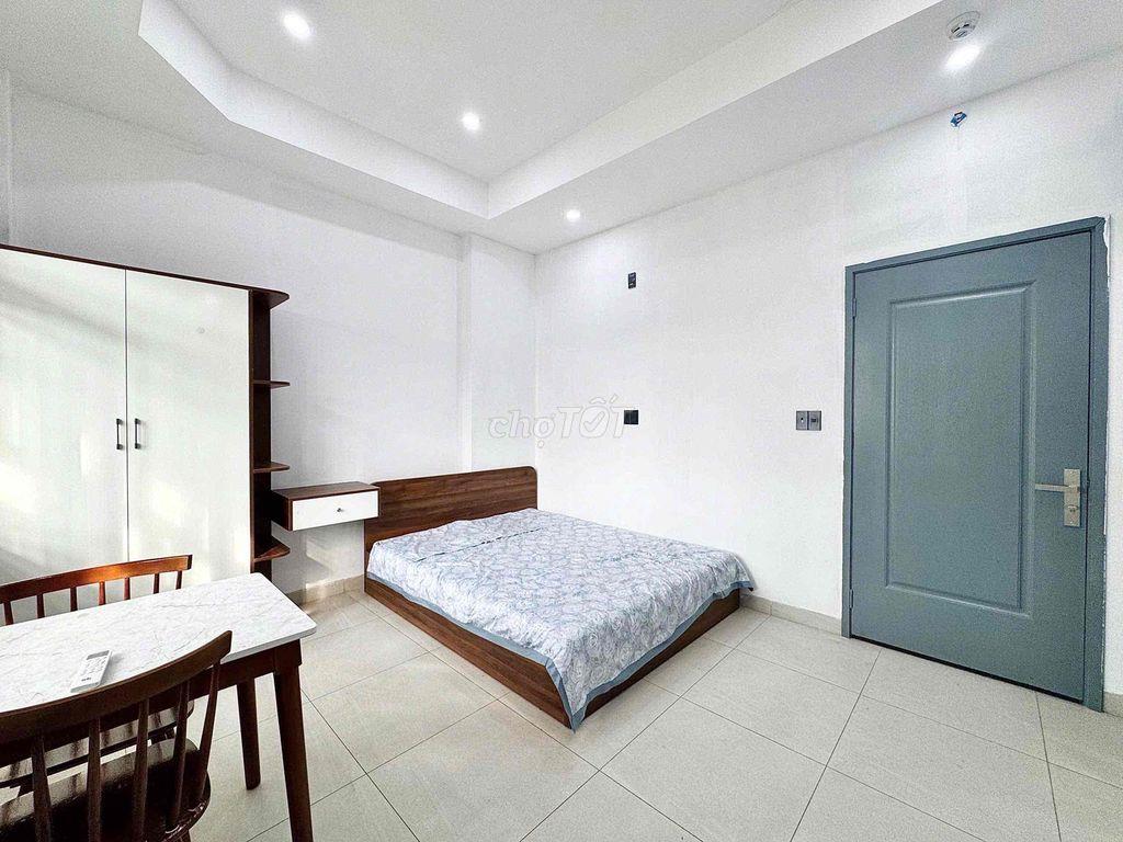 cho thuê căn studio cửa sổ trời, gần Emart Phan Văn Trị