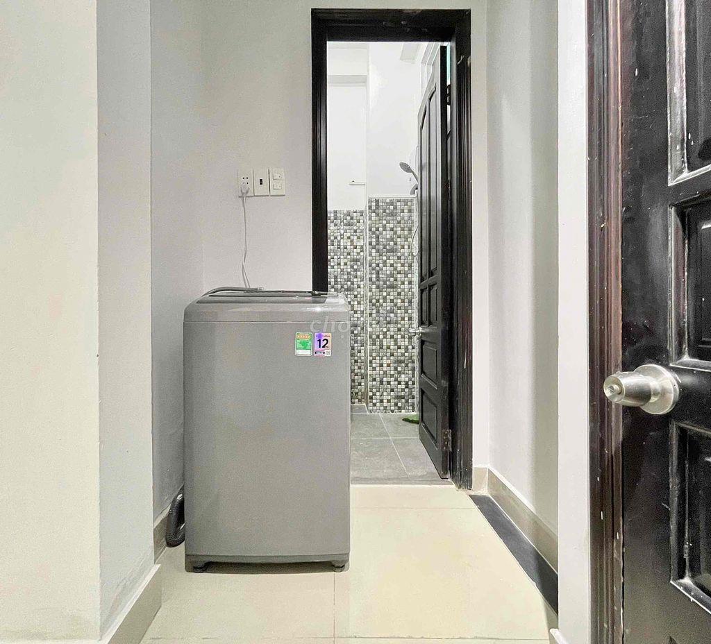 Căn hộ dịch vụ full nội thất ban công lớn Võ Thị Sáu Quận 3