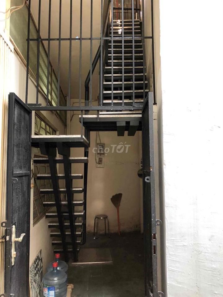 NHÀ TẦNG 1 - 100m2 SÀN - SỔ RIÊNG - CHỢ LỚN Q6
