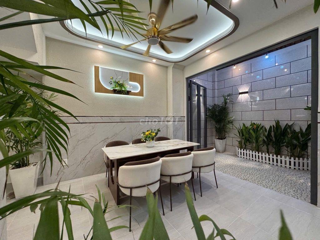 NHÀ SIÊU ĐẸP SÁT KINH DƯƠNG VƯƠNG - HẬU GIANG - QUẬN 6