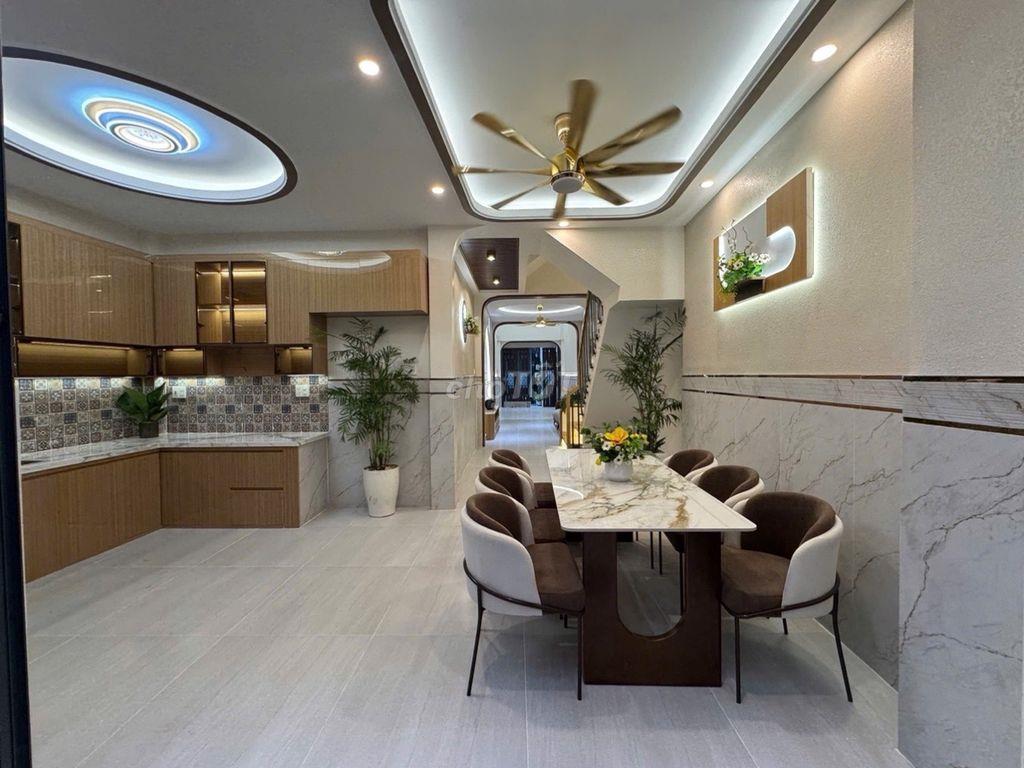 NHÀ SIÊU ĐẸP SÁT KINH DƯƠNG VƯƠNG - HẬU GIANG - QUẬN 6