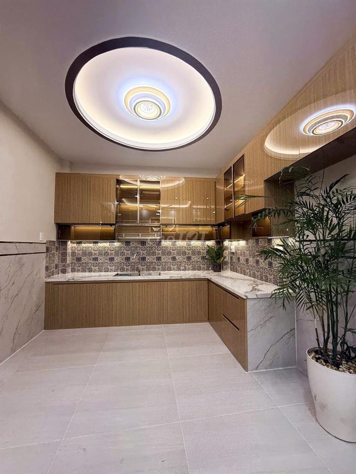 NHÀ SIÊU ĐẸP SÁT KINH DƯƠNG VƯƠNG - HẬU GIANG - QUẬN 6