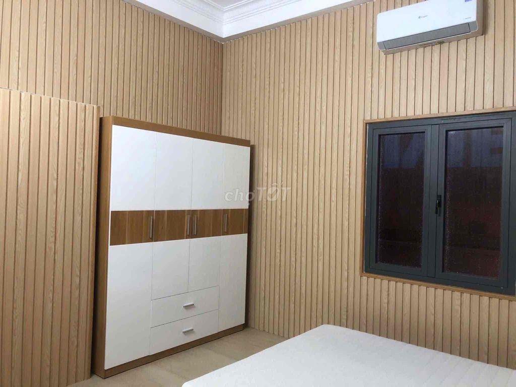 cho thuê nhà mặt tiền ngô quyền