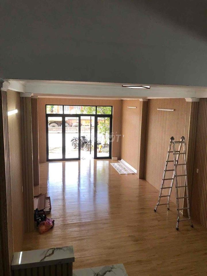 cho thuê nhà mặt tiền ngô quyền