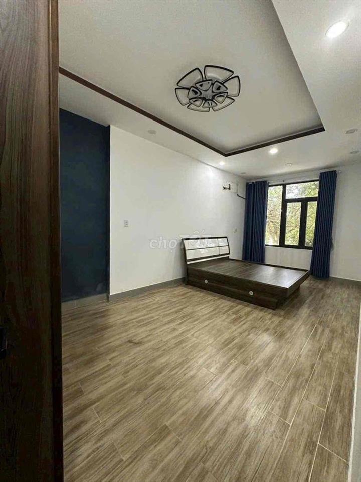 🌼CHO THUÊ NHÀ 3 TẦNG ĐƯỜNG NGUYỄN XÍ, HOÀ MINH.  - Diện tích: 100m2  -