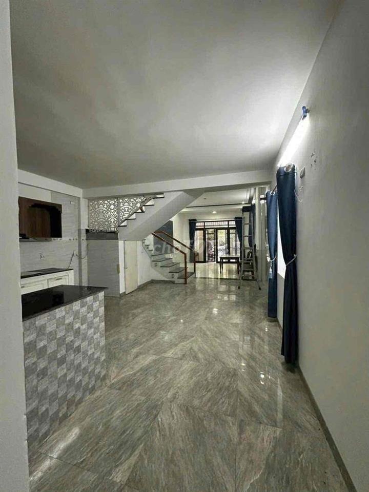 🌼CHO THUÊ NHÀ 3 TẦNG ĐƯỜNG NGUYỄN XÍ, HOÀ MINH.  - Diện tích: 100m2  -
