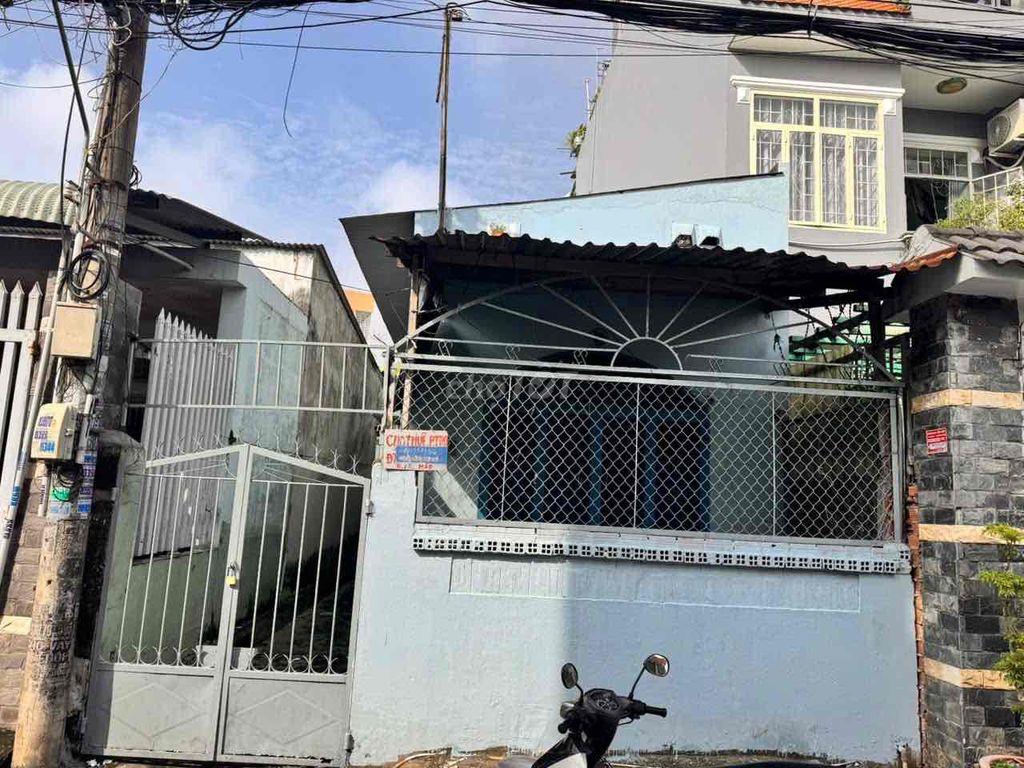 cần cho thuê nhà nguyên căn rộng nhoeeuf phòng