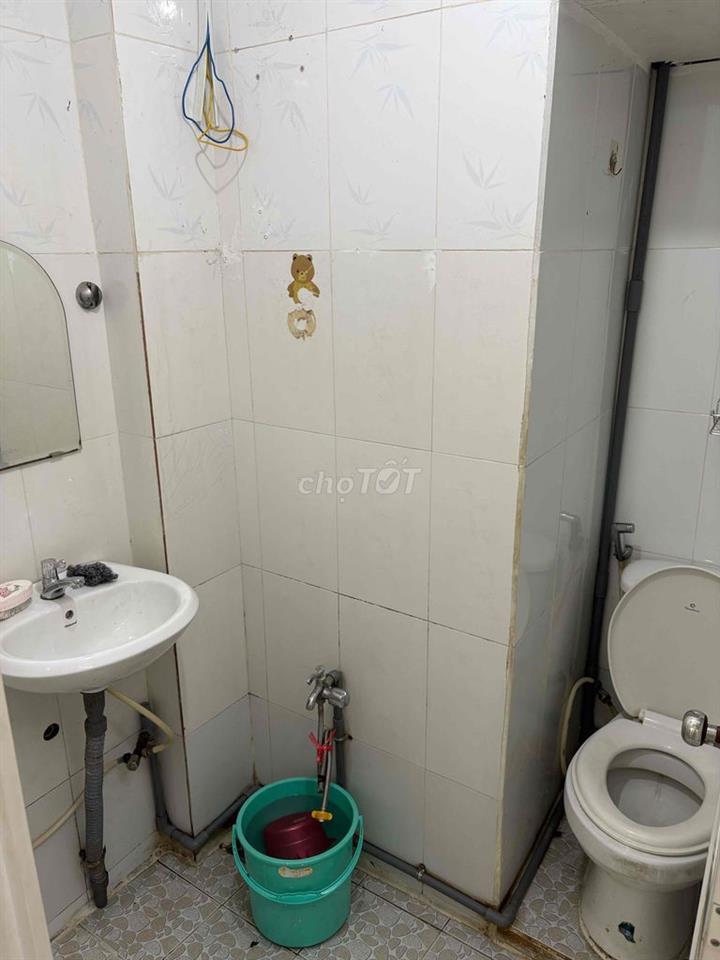 —Nhà cho thuê nguyên căn Hẻm thông đường Phú Thọ Hoà, Tân phú