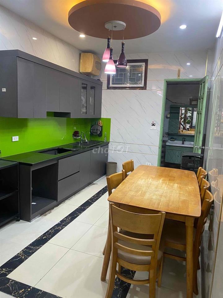 Chính chủ cho thuê nhà riêng tại ngõ 145 Quan Nhân