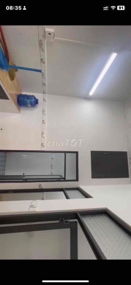 Nhà mới xây đẹp, ngay trung tâm bán hoặc cho thuê