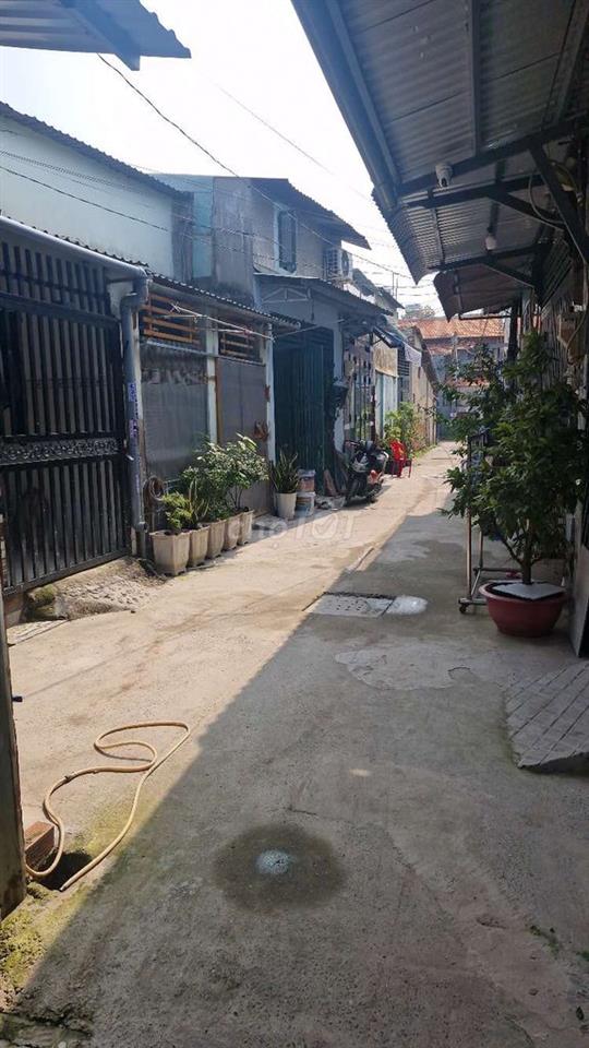 nhà 4X10 1ty3 thương lượng