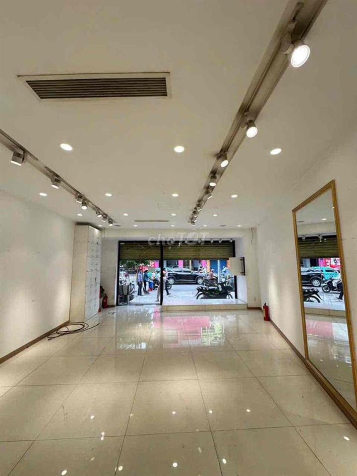 CHO THUÊ NHÀ 7,5X17M TRỆT LẦU NGAY XÒNG XOAY NGÃ 6 CMT8