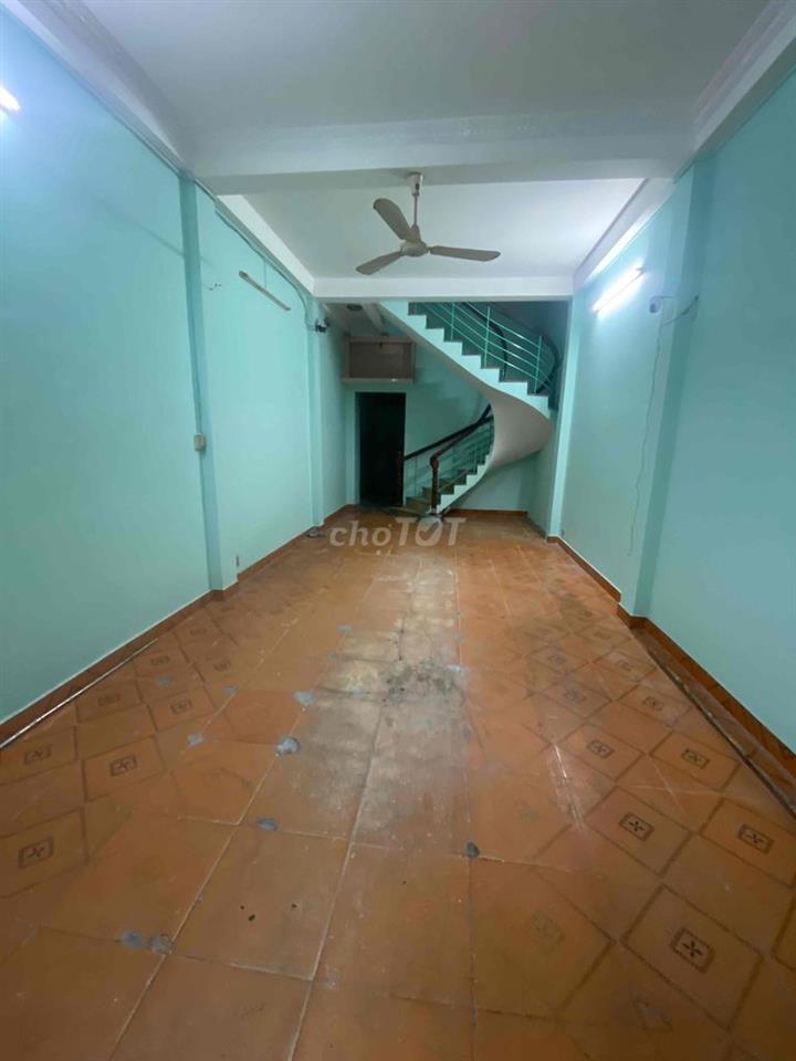bán nhà quận 11