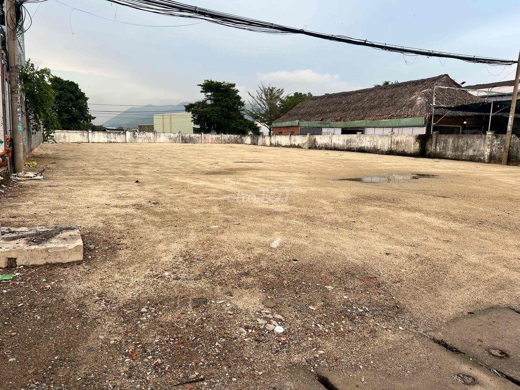 chính chủ cần chuyển nhượng lại đất mt ql51 p Tân Hải tphcm