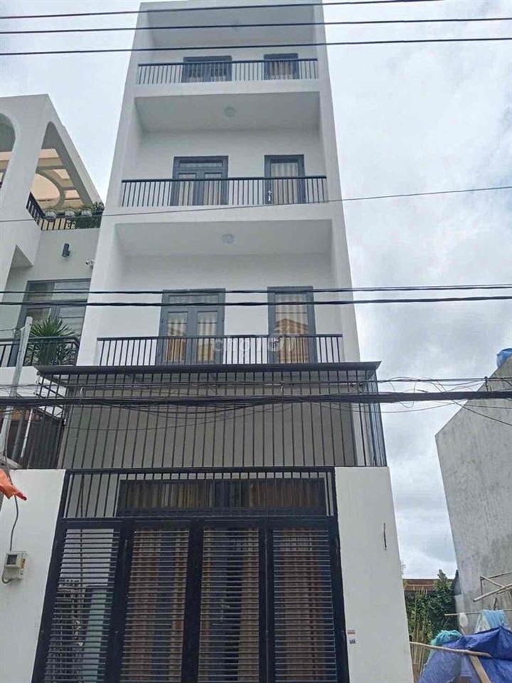Bán nhà mới 4,4 x 14,5m, 5ty, hẻm xe hơi SHR
