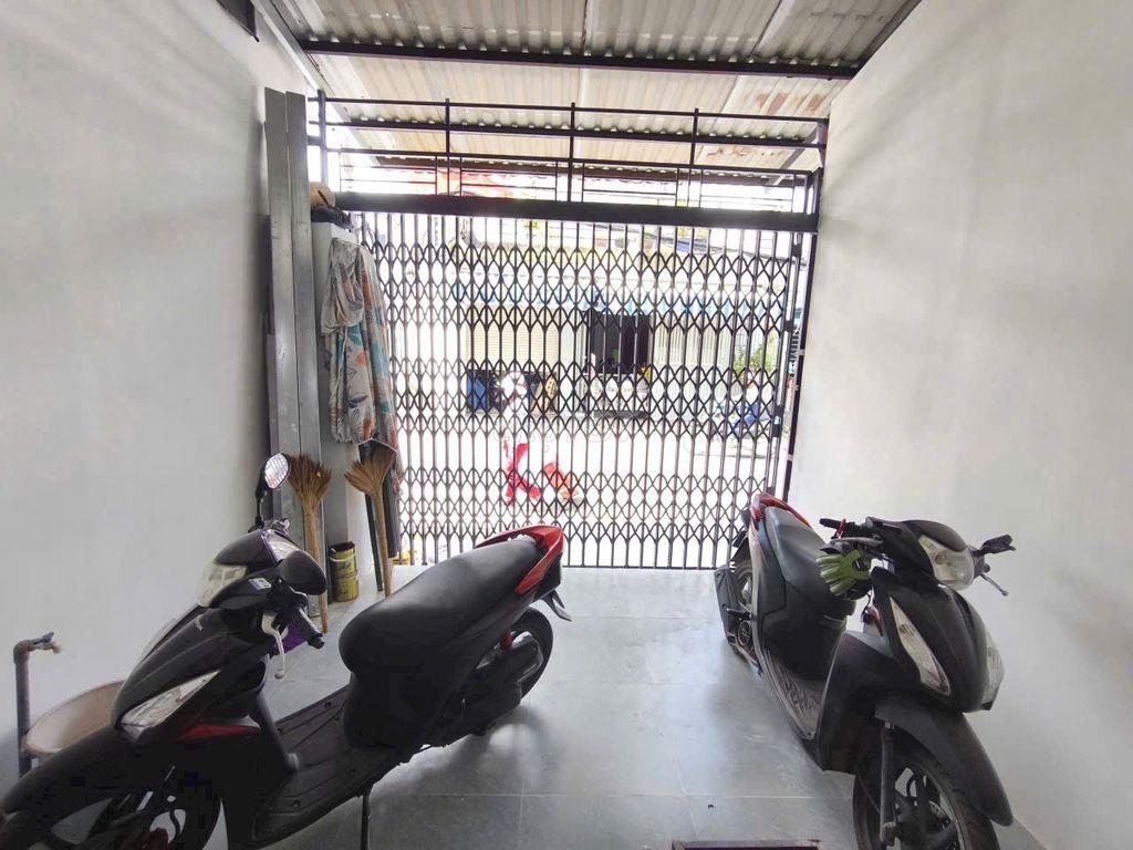 Mặt Tiền Kinh Doanh Bùi Quang Là 60m2 1 Trệt 2 lầu Sân thượng 5 PN
