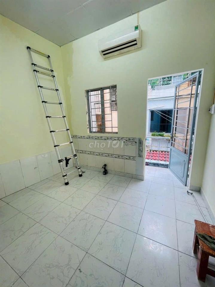 Nhà NC Hẻm 3M Quang Trung 3,5x8m 1 Trệt 1 Lầu 2 Phòng Ngủ 