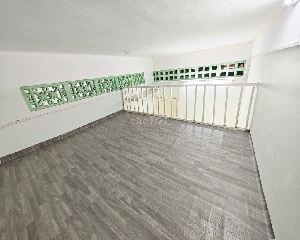 CHO THUÊ CĂN HỘ CÓ GÁC CHUNG CƯ LẦU 3