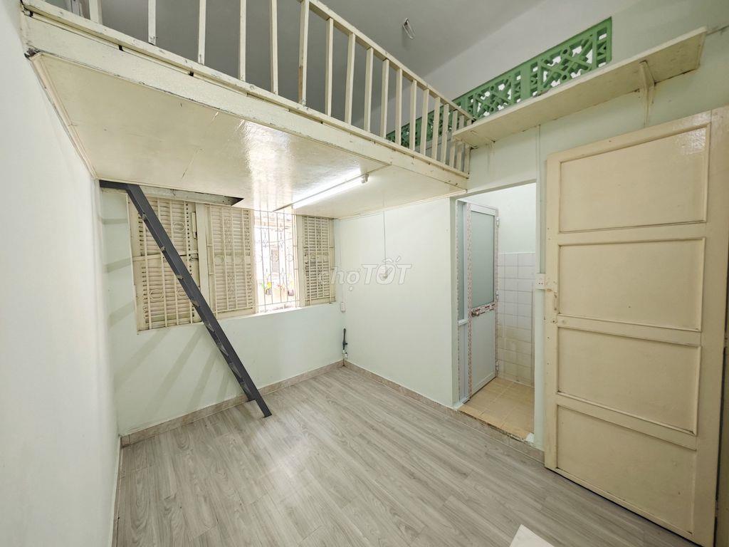 CHO THUÊ CĂN HỘ CÓ GÁC CHUNG CƯ LẦU 3