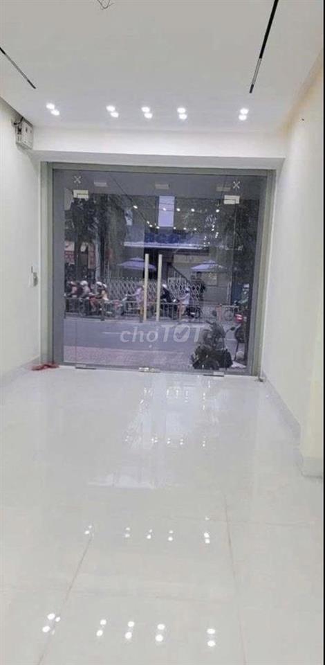 Nhà nguyên căn (1 trệt mặt bằng KD -1 lầu 2 PN) 139m2 giá 15tr/th