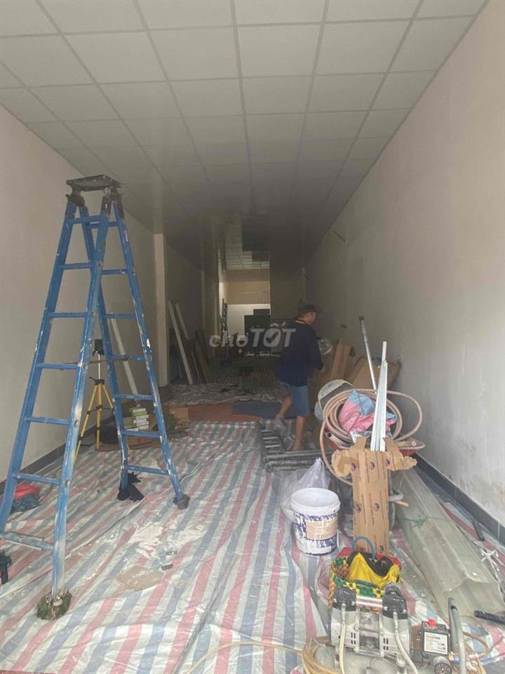 mặt bằng đại lộ 2 mới sơn sữa xong