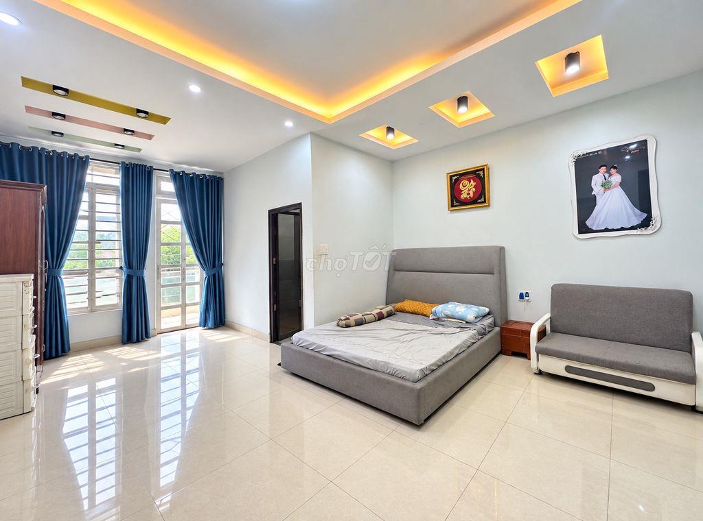 MẶT TIỀN KINH DOANH – NHÀ 3 TẦNG TRỤC CHÍNH KDC VINCOM DĨ AN 