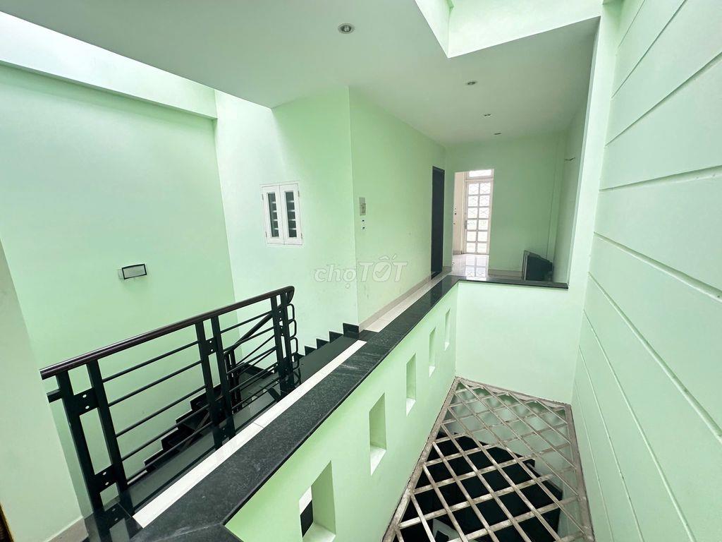 MẶT TIỀN KINH DOANH – NHÀ 3 TẦNG TRỤC CHÍNH KDC VINCOM DĨ AN 