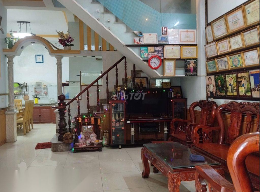 NHÀ ĐẸP DĨ AN – 1 TRỆT 1 LẦU + SÂN THƯỢNG, GIÁ 4 TỶ