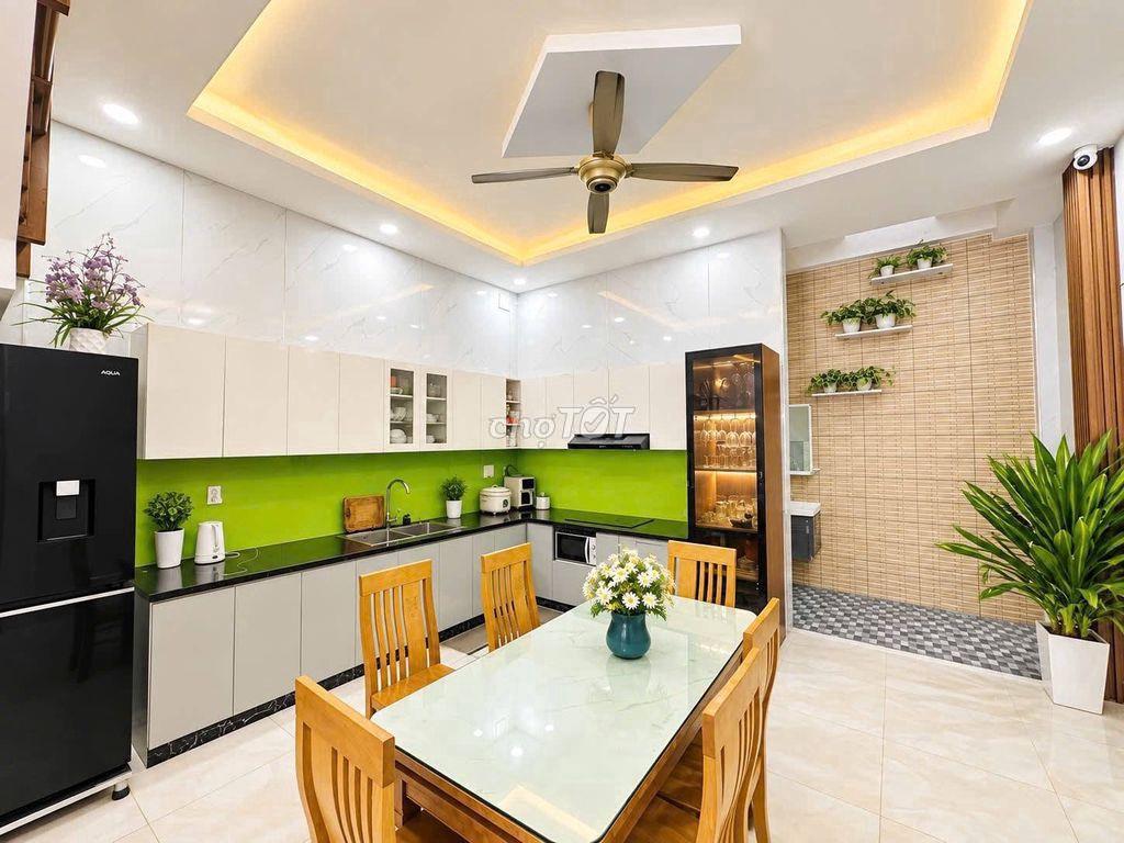 Bán nhà Dĩ An 98m², 1 trệt 1 lầu, 3PN, gần Vincom 550 – 5,7 tỷ
