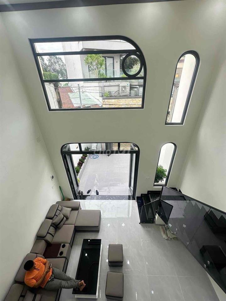 Bán nhà  phường Trung Dũng giá 3 tỷ 7