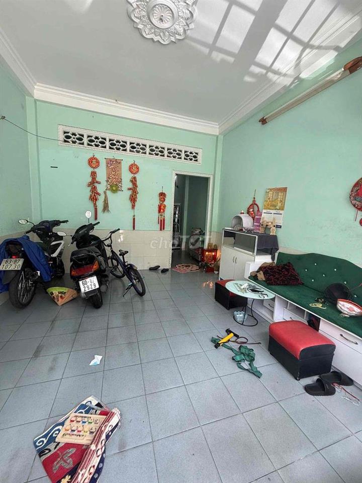 Cho thuê nhà phường bửu long giá 5tr5