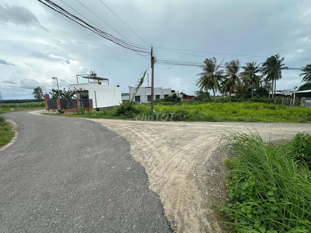 Đất ngộp giá rẻ