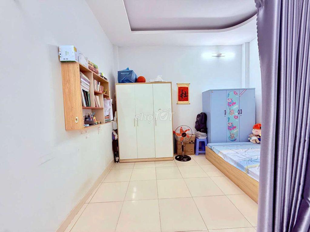 Nhà hẻm 759 Hương Lộ 2, dt rộng, chính chủ