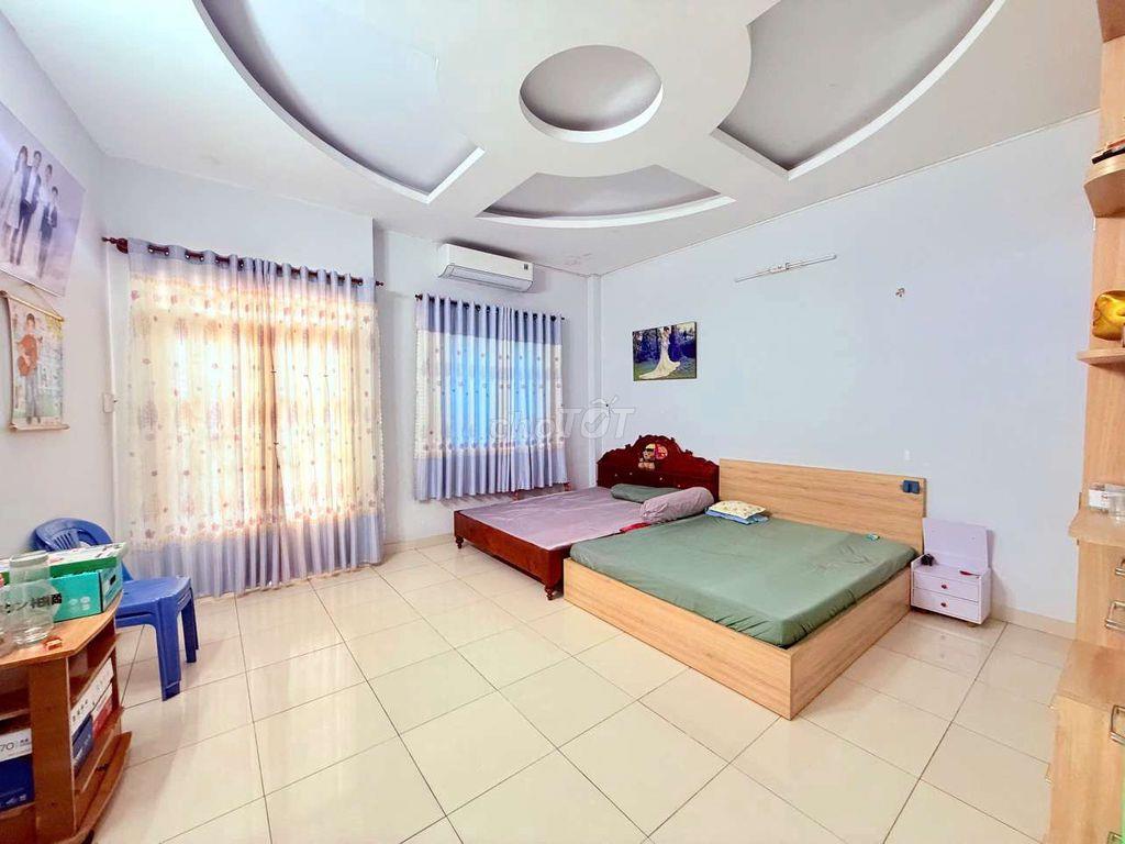 Nhà hẻm 759 Hương Lộ 2, dt rộng, chính chủ