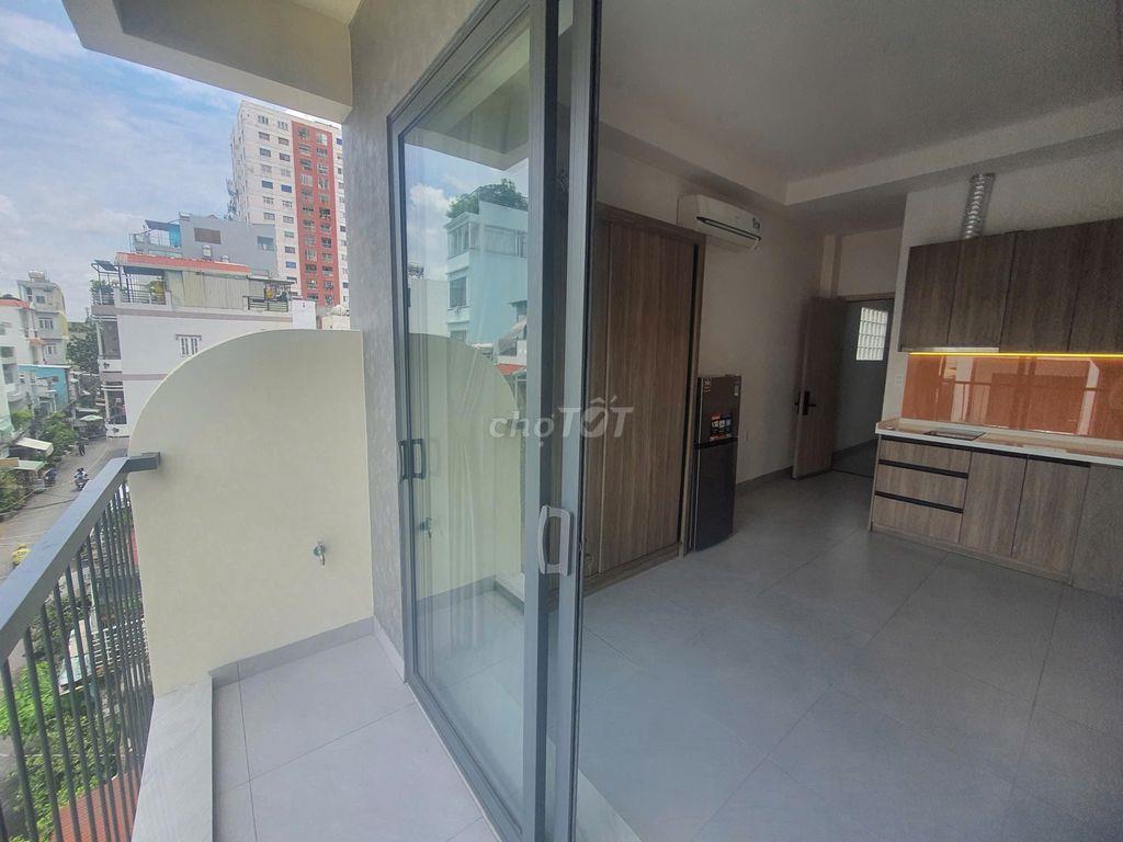 Chính Chủ cho Thuê căn hộ mới cửa sổ lớn kế chợ Bà Chiểu