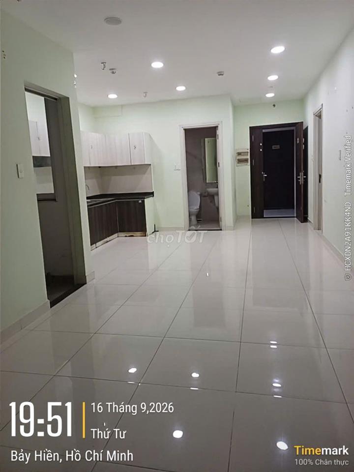 Cộng Hòa Plaza căn hộ rộng 80m2 - 2 phòng ngủ - Nhà trống