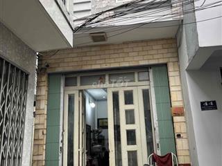 NHÀ 1 TRỆT 1 LẦU ĐÚC HẺM 86 ĐƯỜNG 37 QUẬN 7.