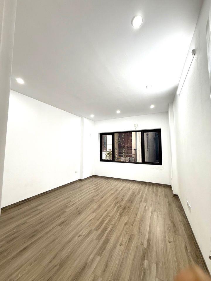 Phân lô Cù Chính Lan, 1 phút ra ô tô, ngõ thông, 38m², 10.8 tỷ