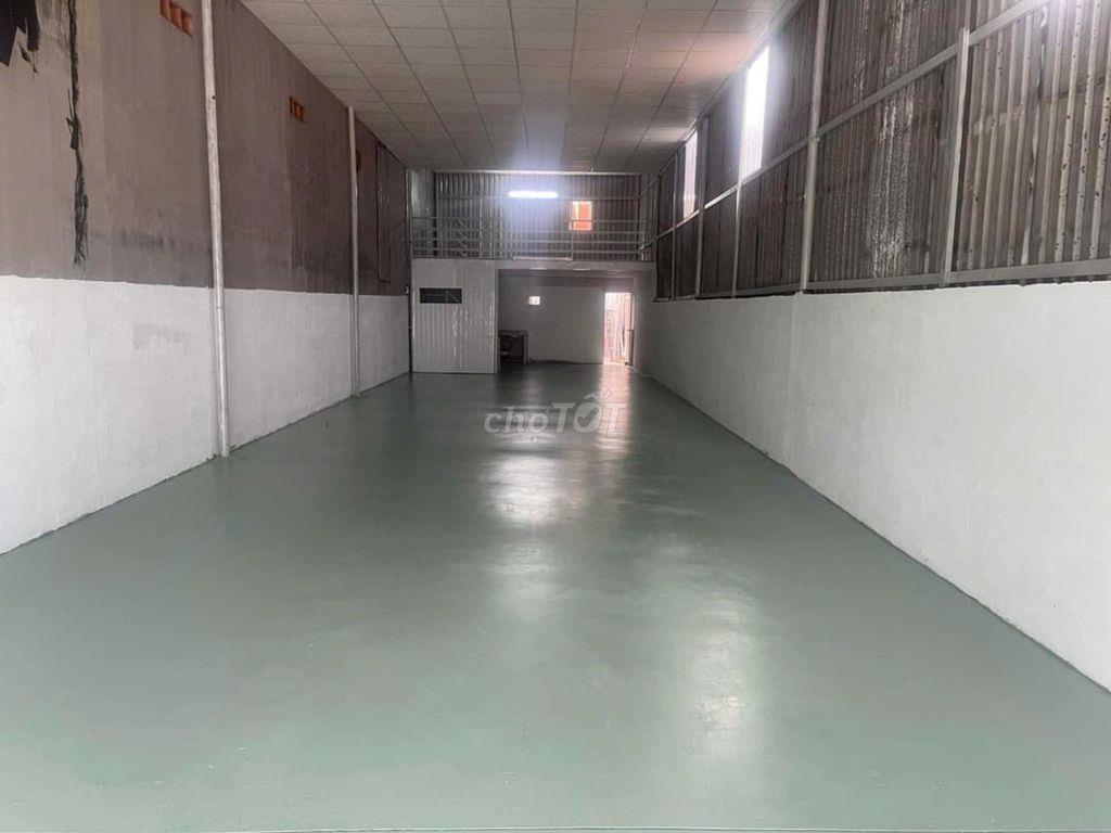 Cho thuê xưởng 180m2, 3 Pha, đường xe container, 12tr