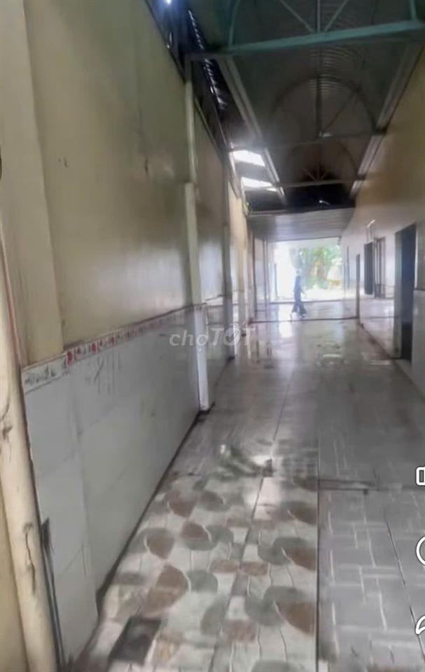 Cho thuê MB nhà Vườn Lê Hồng Phong, 500m2, Giá 10tr/ tháng