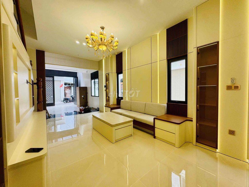 Căn Góc 2MT Hẻm VIP Trung Tâm