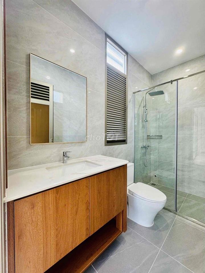 Căn Góc 2MT Hẻm VIP Trung Tâm