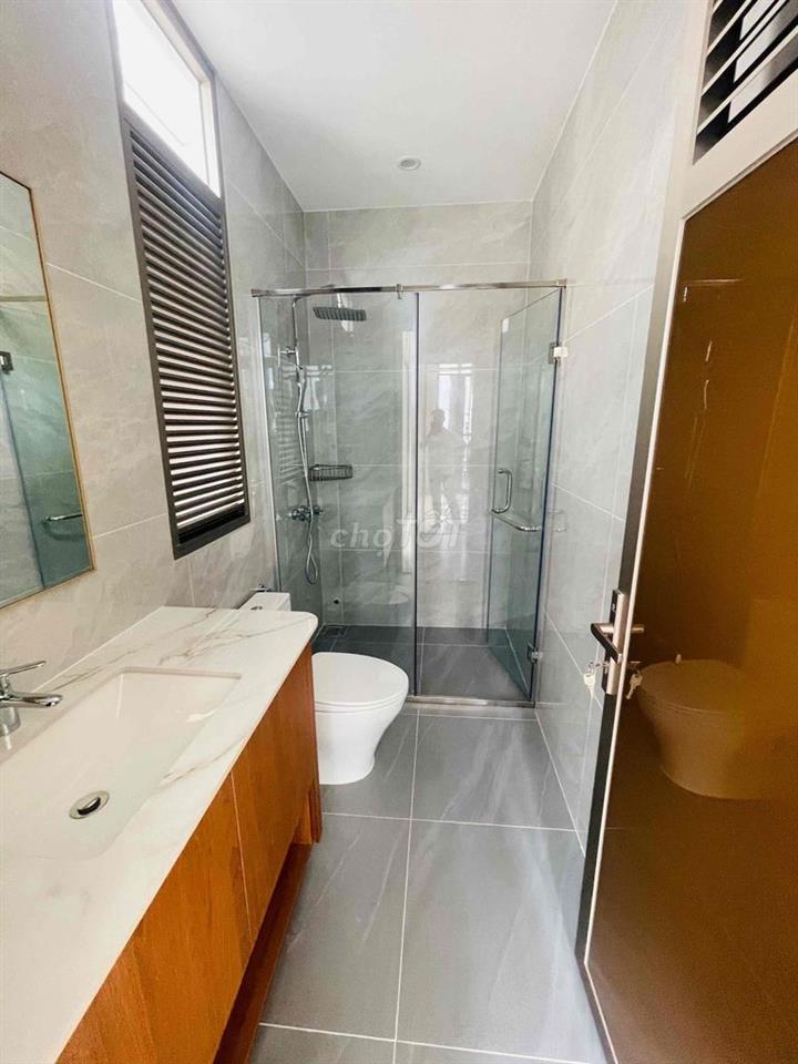 Căn Góc 2MT Hẻm VIP Trung Tâm